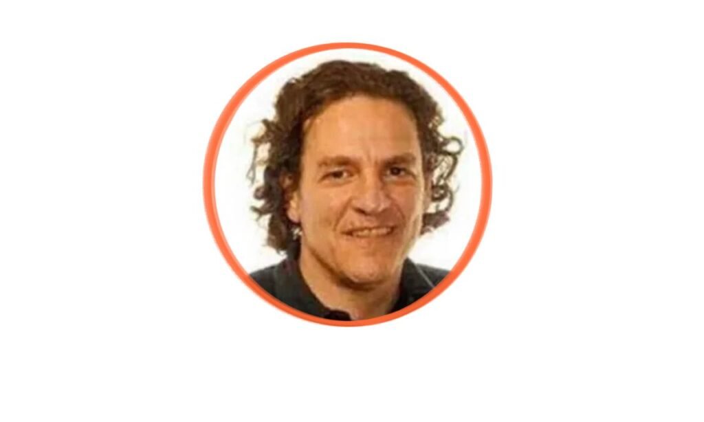 What Was Carlos Scola Pliego's Film Career Like?